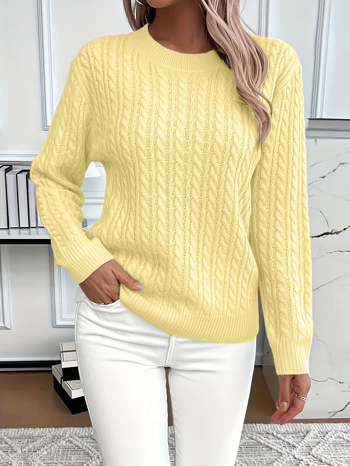 Anna cable sweater - detail view
