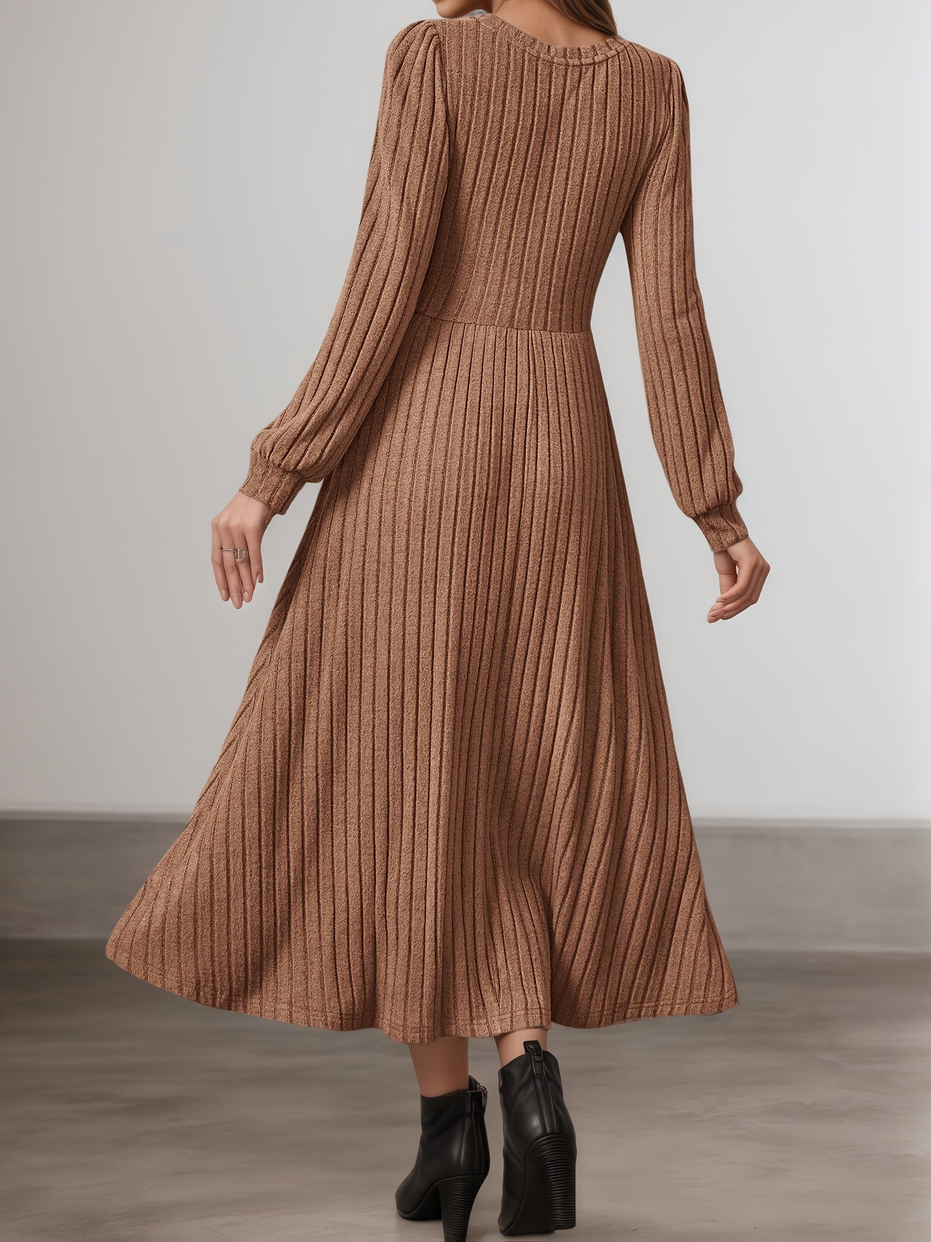 Anouk fall striped midi dress - sleeve detail