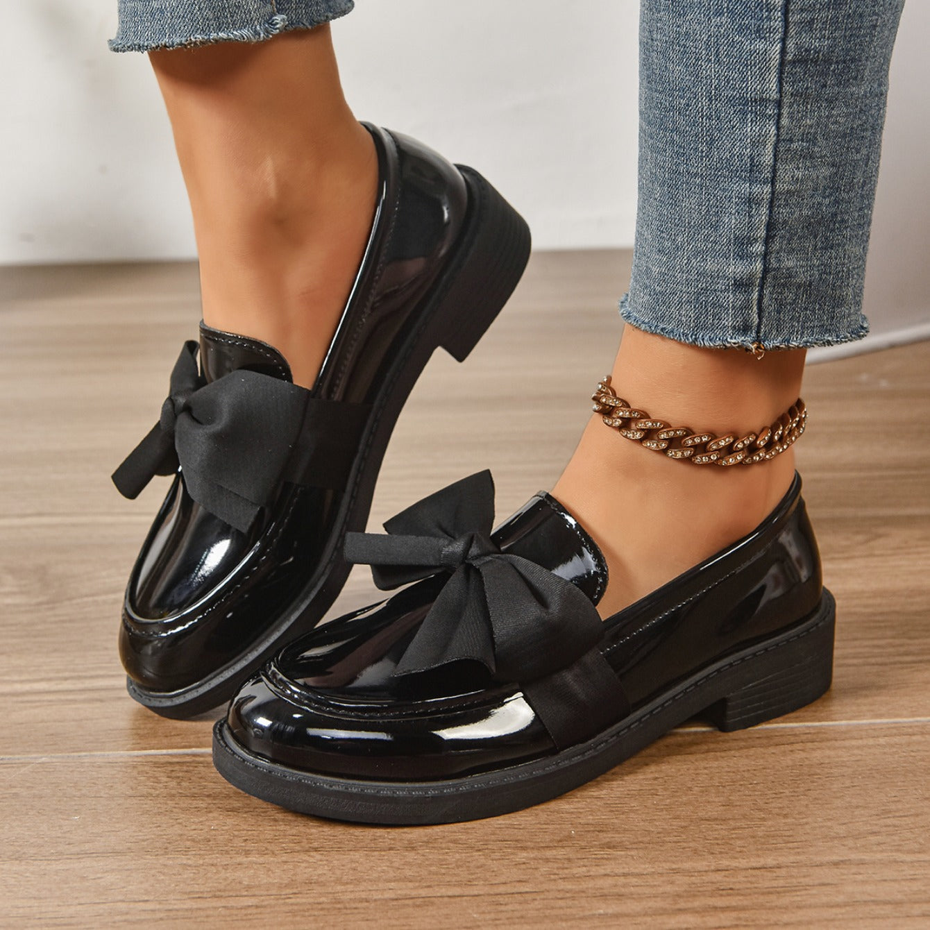 Camila | Bow Loafers