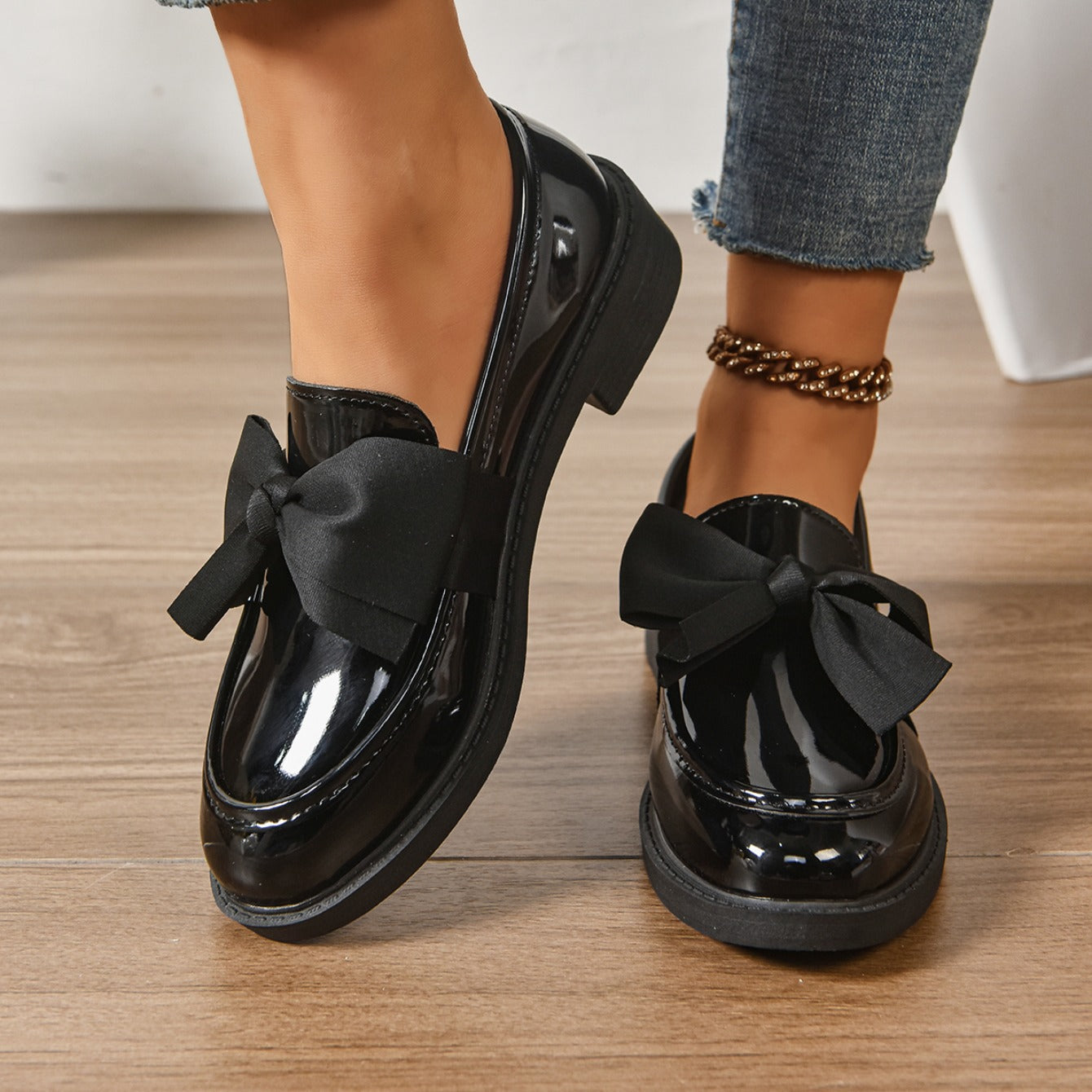 Camila | Bow Loafers