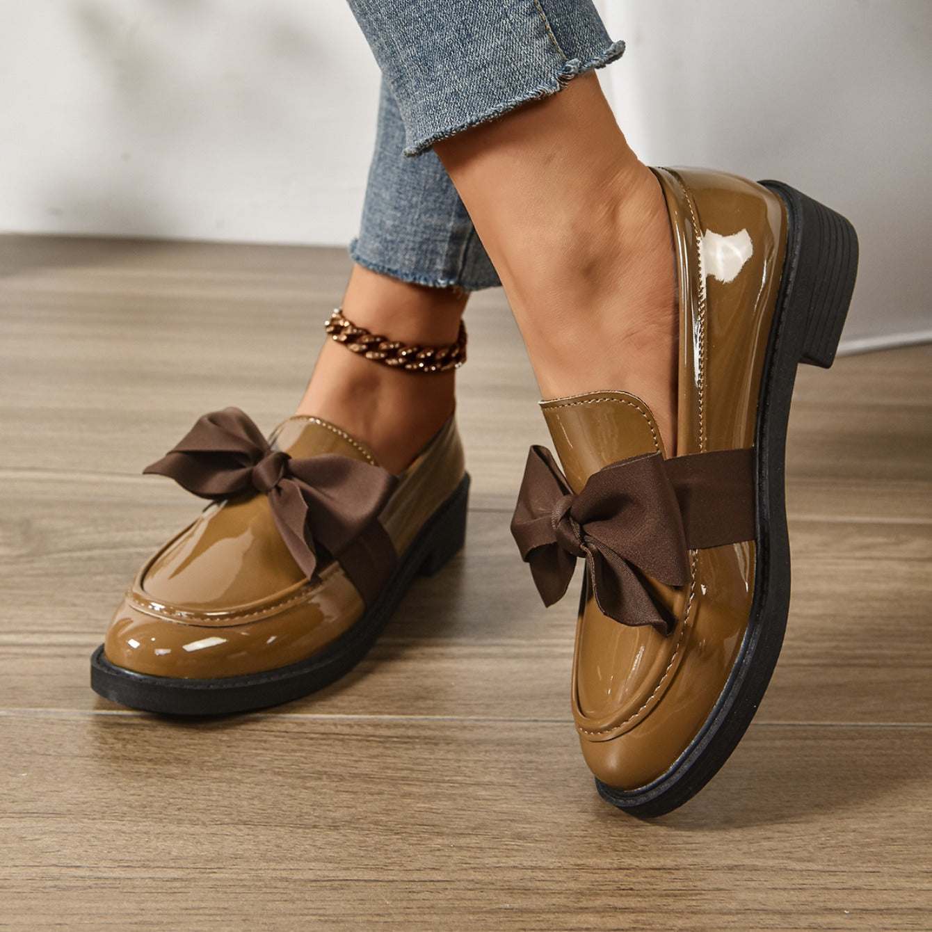 Camila | Bow Loafers