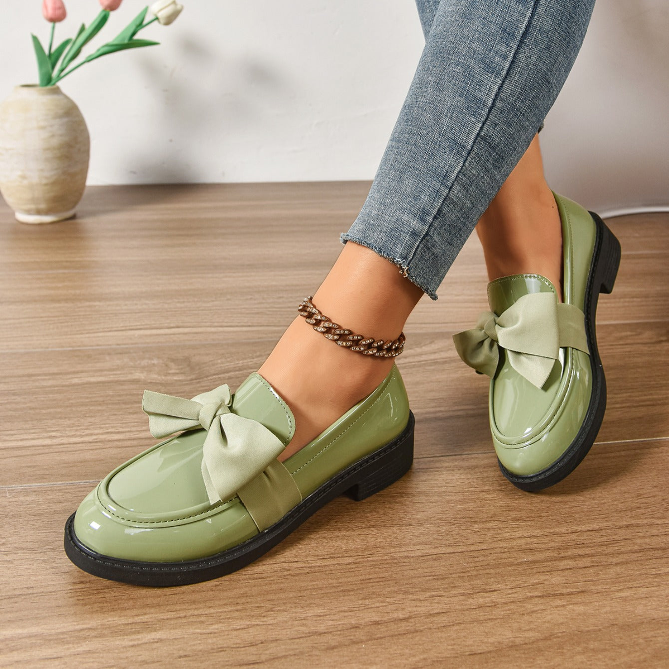 Camila | Bow Loafers