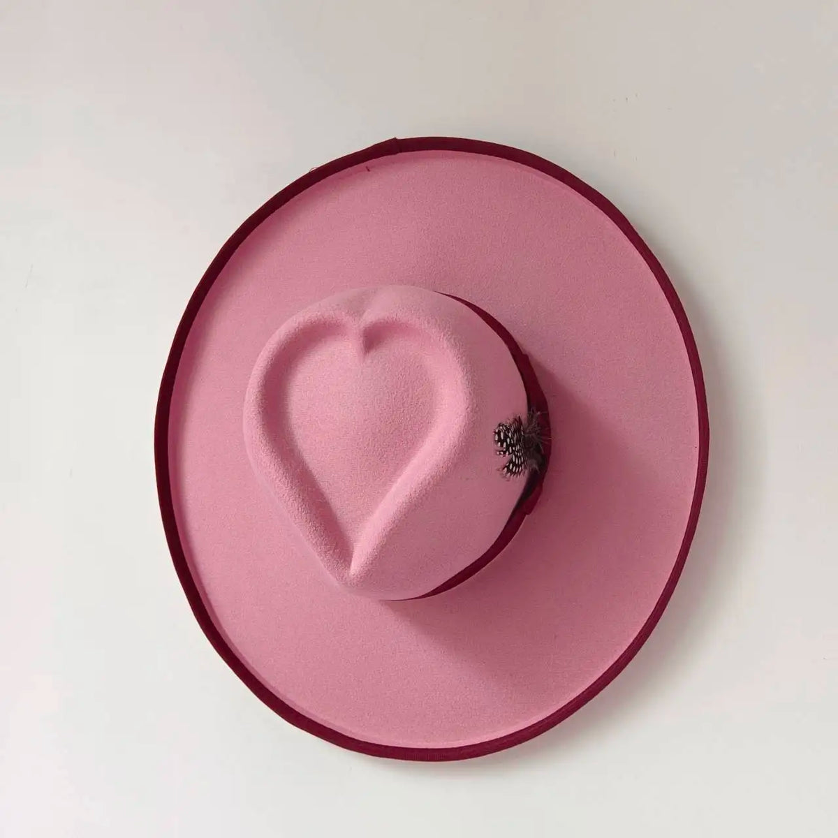 Cassian | Heart-Crown Feather Fedora