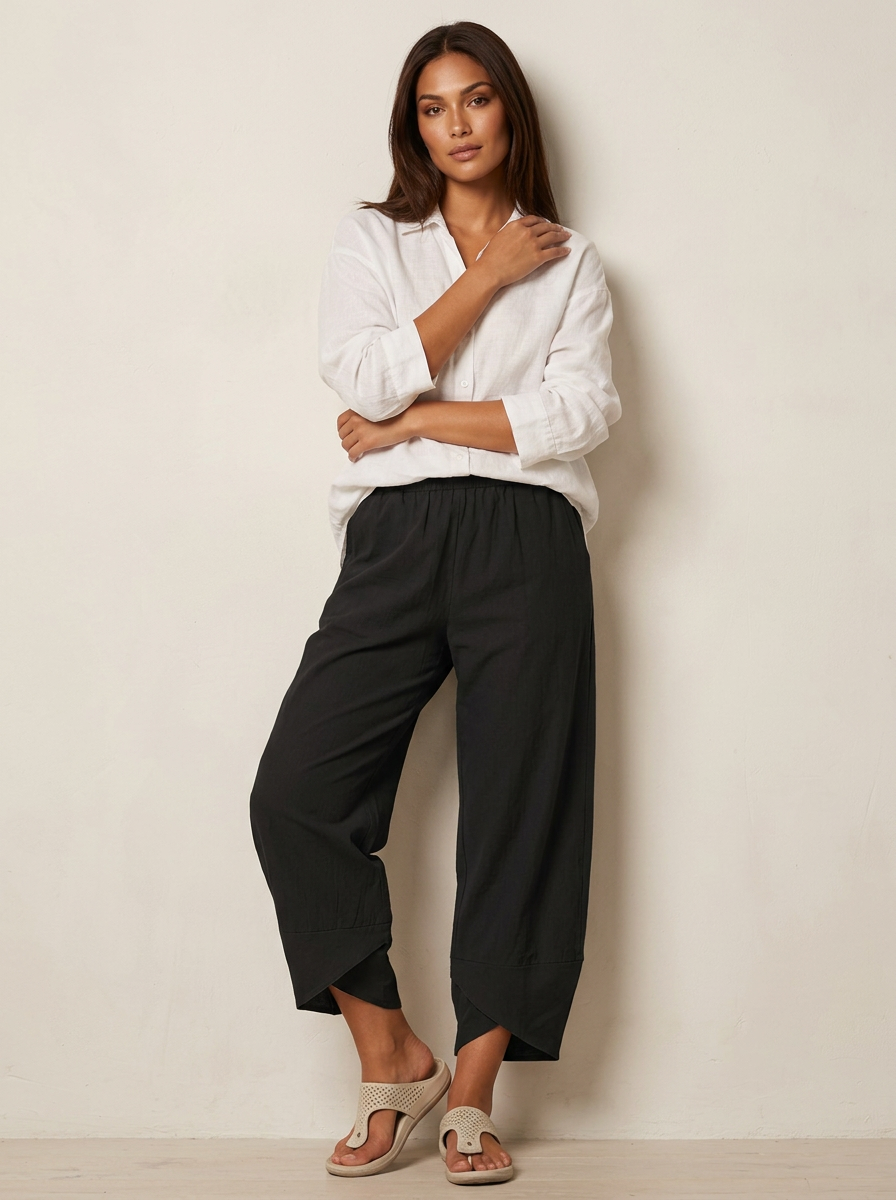 Chloe tulip hem linen capri pants - pocket detail