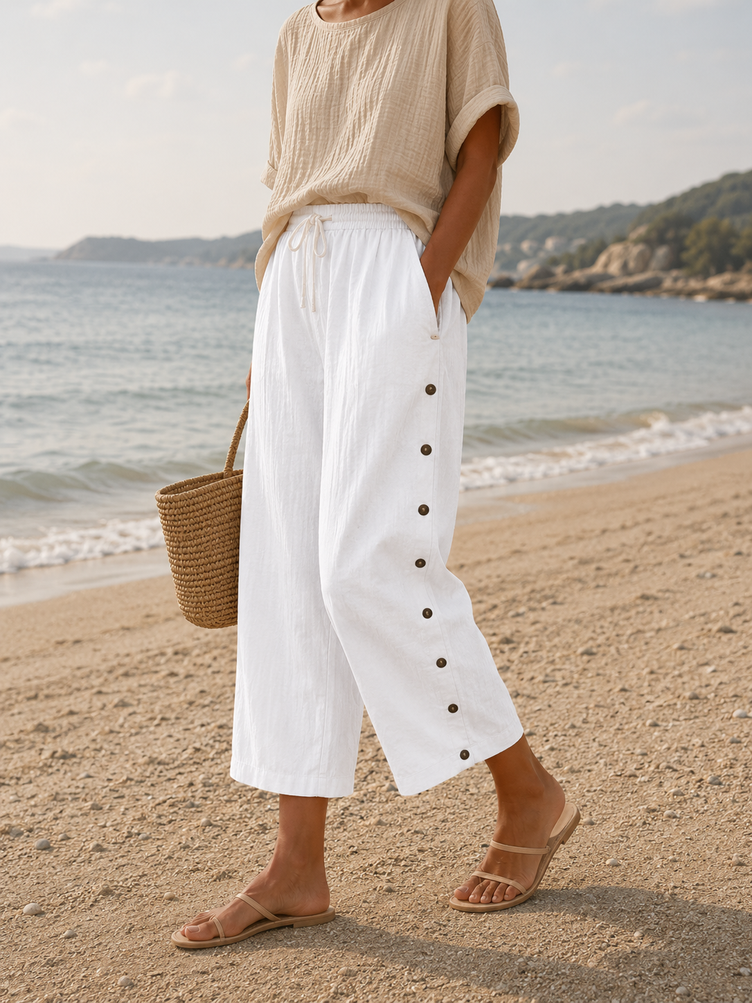 Coralie linen capri button detail - front view