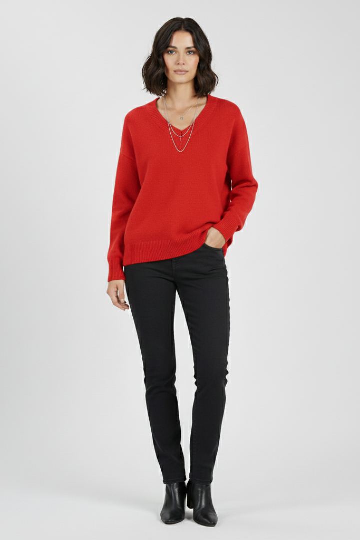 Ginevra | V-Neck Sweater with Pullover Design