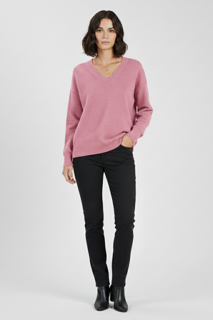 Ginevra | V-Neck Sweater with Pullover Design