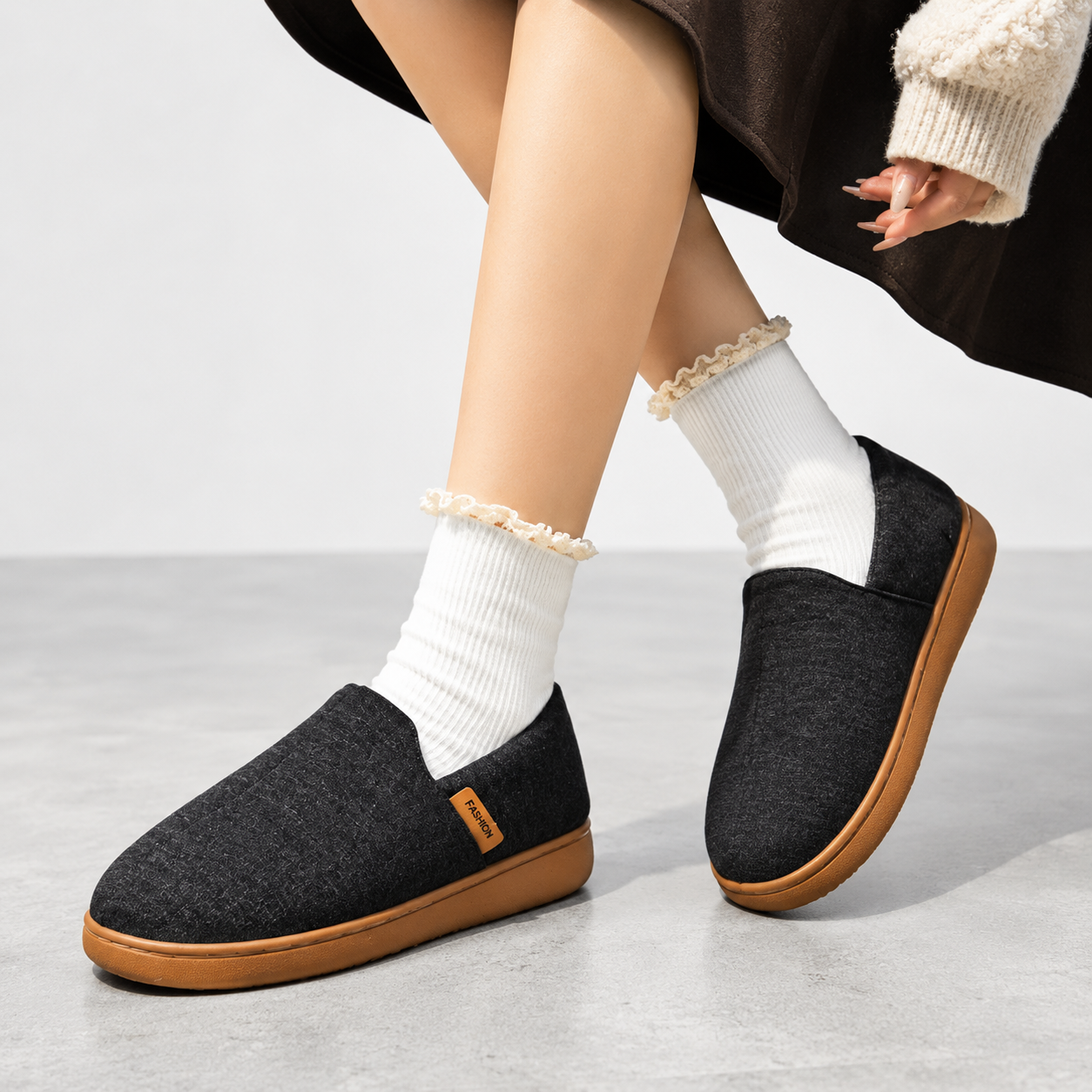 Gloria fleece lined hard sole slippers - front view