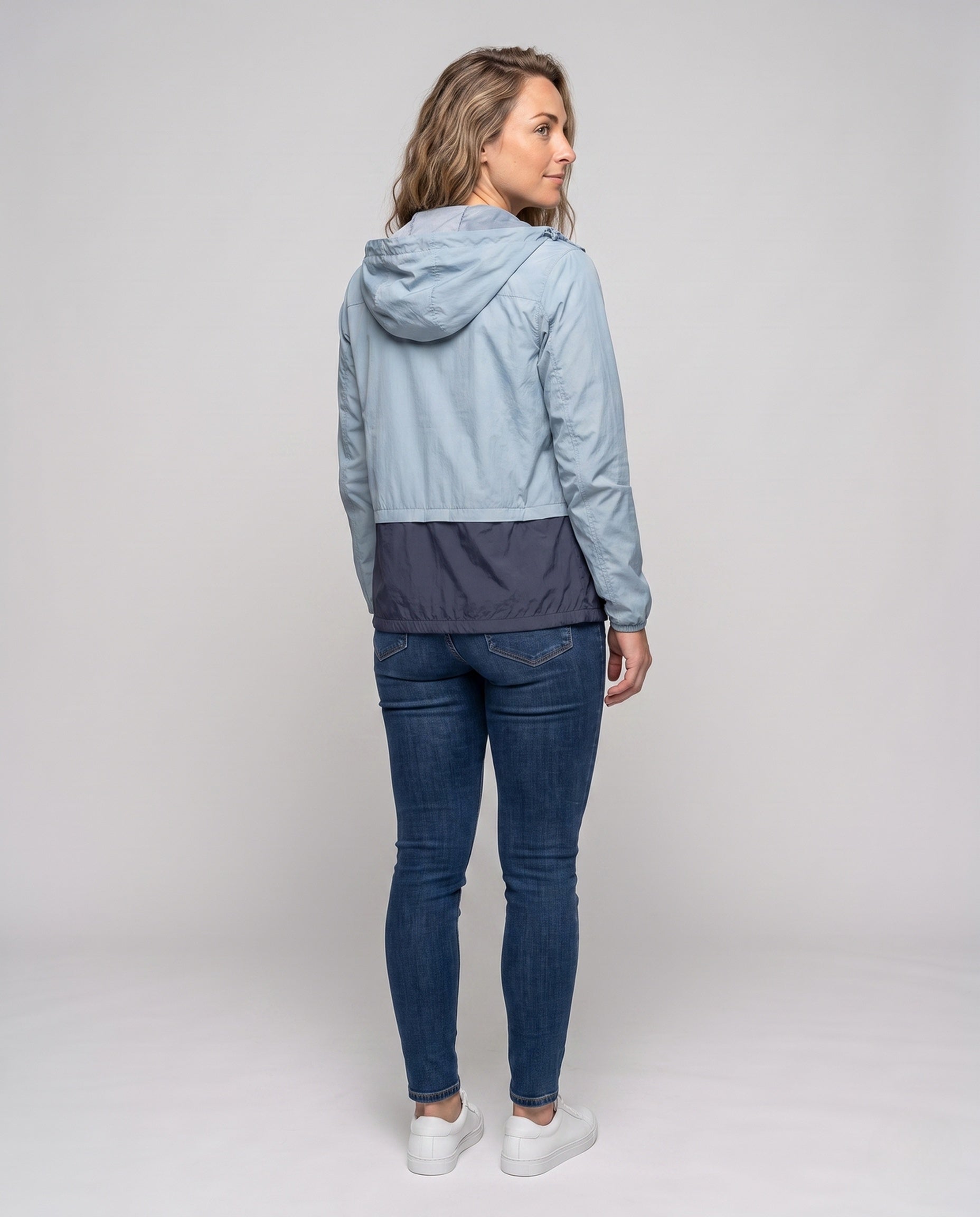 Grace ultralight outdoor jacket - back view