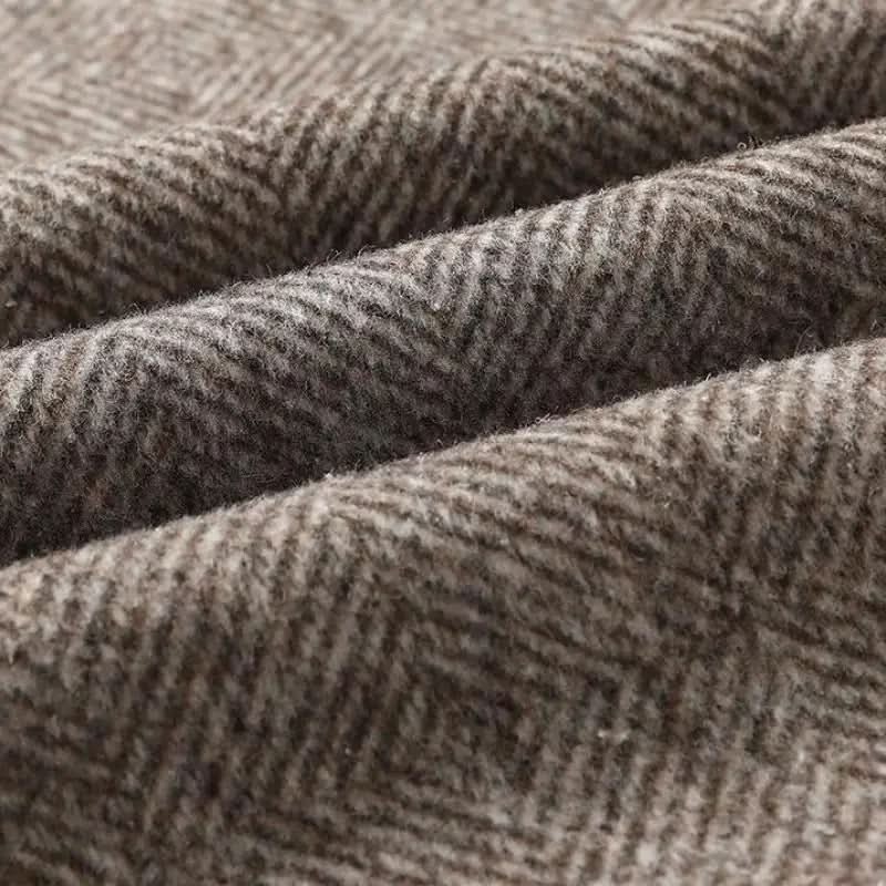 Henry wool jacket - detail view