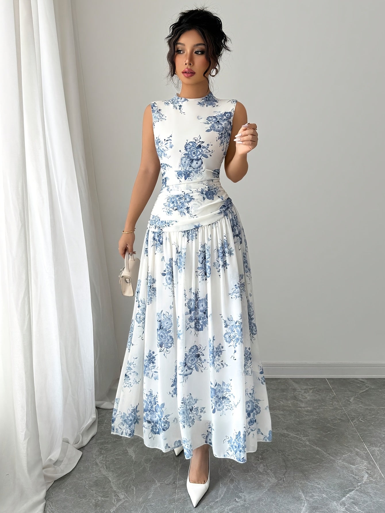 Marisol sleeveless floral dress - side view
