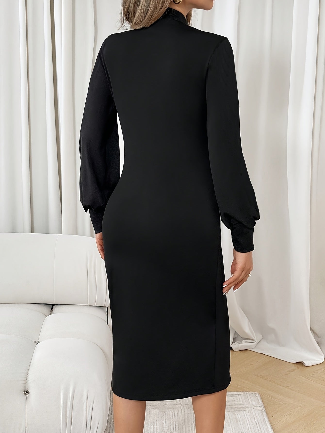 Odile fall bodycon dress - fabric detail