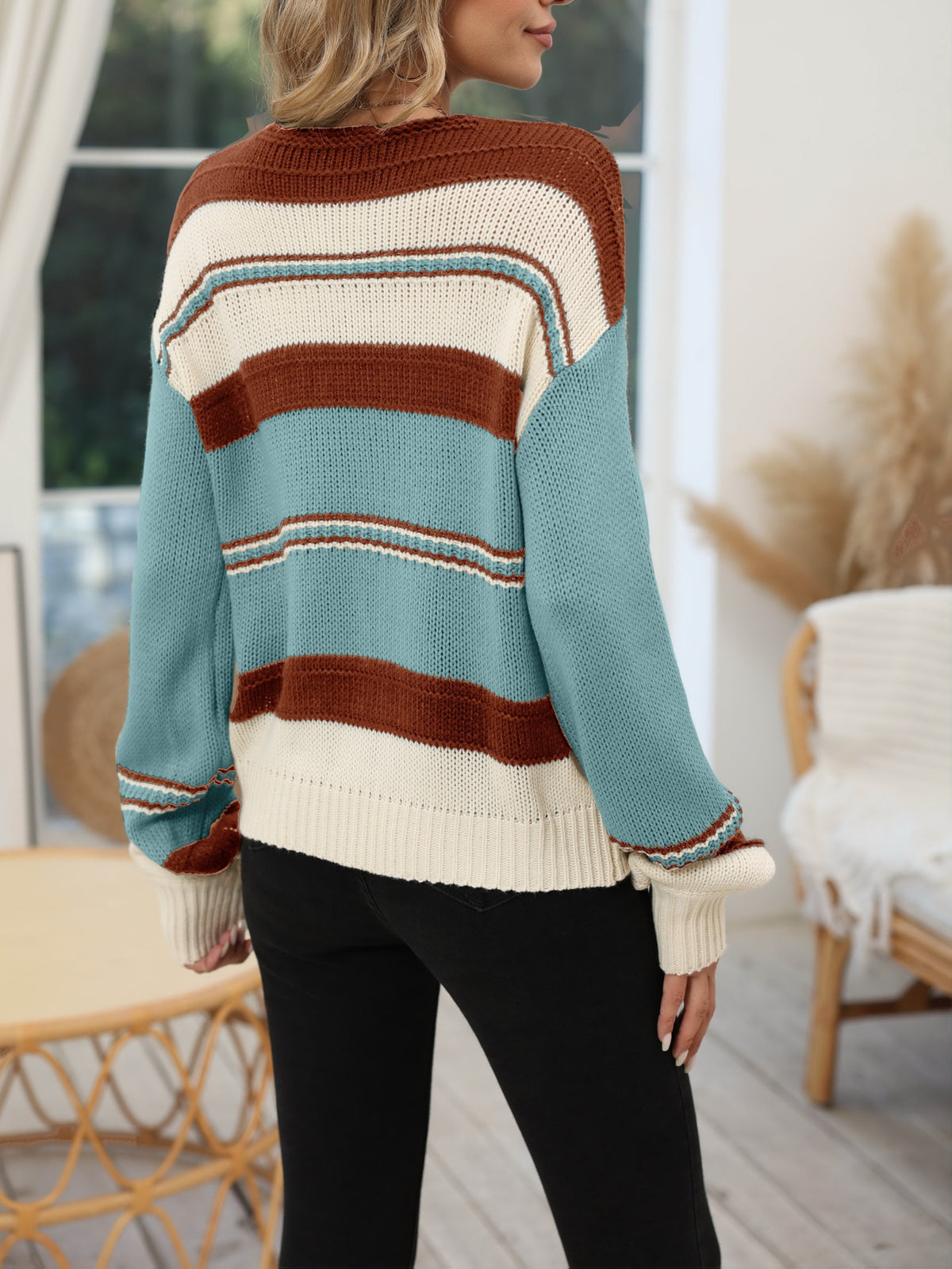 Rosemary | Color-Block V-Neck Sweater
