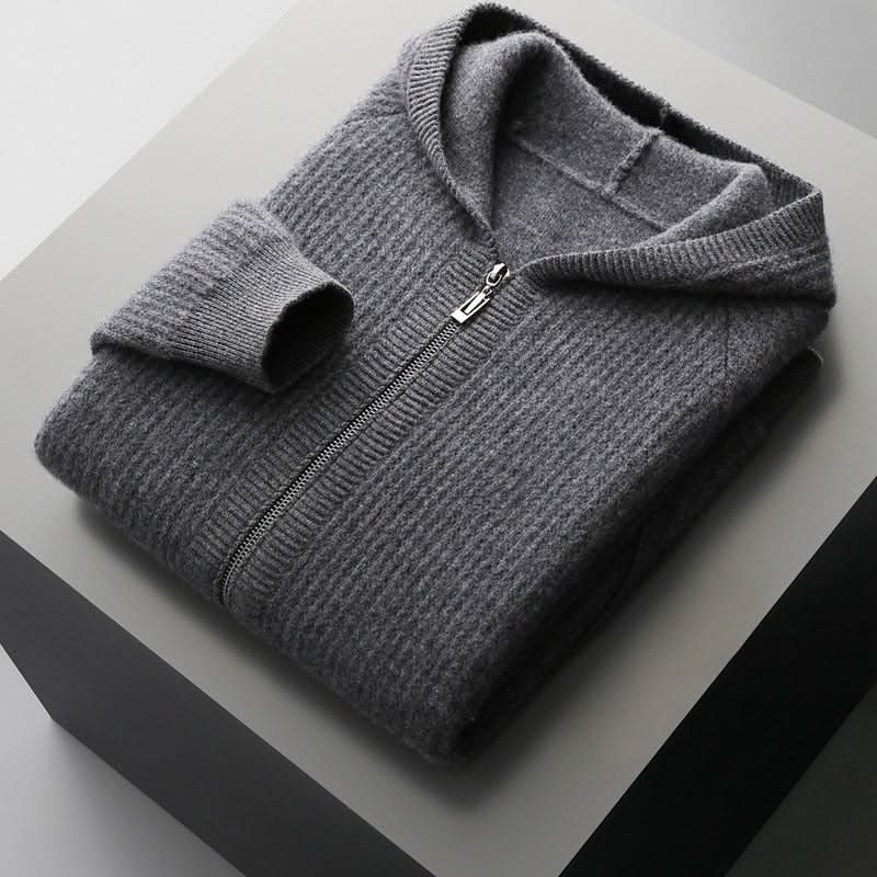 Ryan wool hoodie - close up