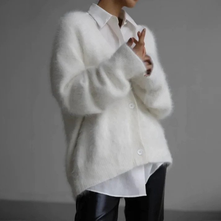 Saskia classic long knit cardigan, white