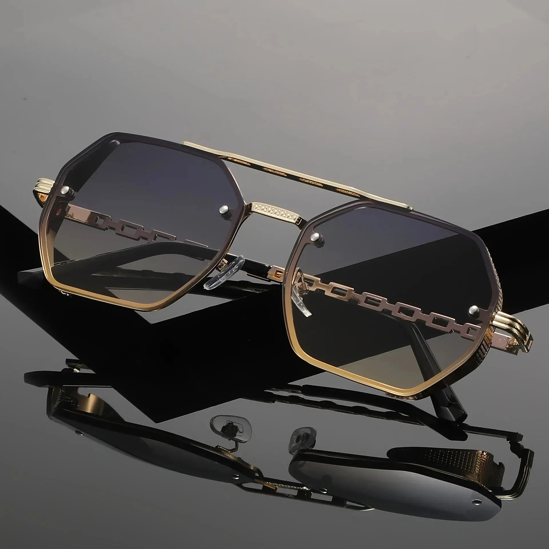 Skyler | Gold-Accent UV400 Sunglasses