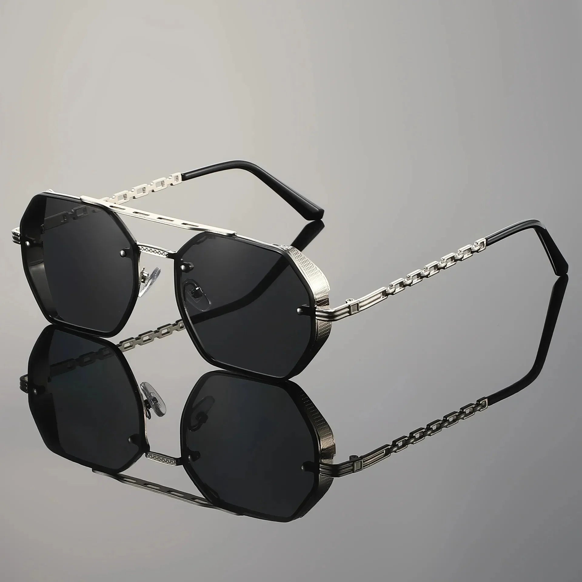 Skyler | Gold-Accent UV400 Sunglasses