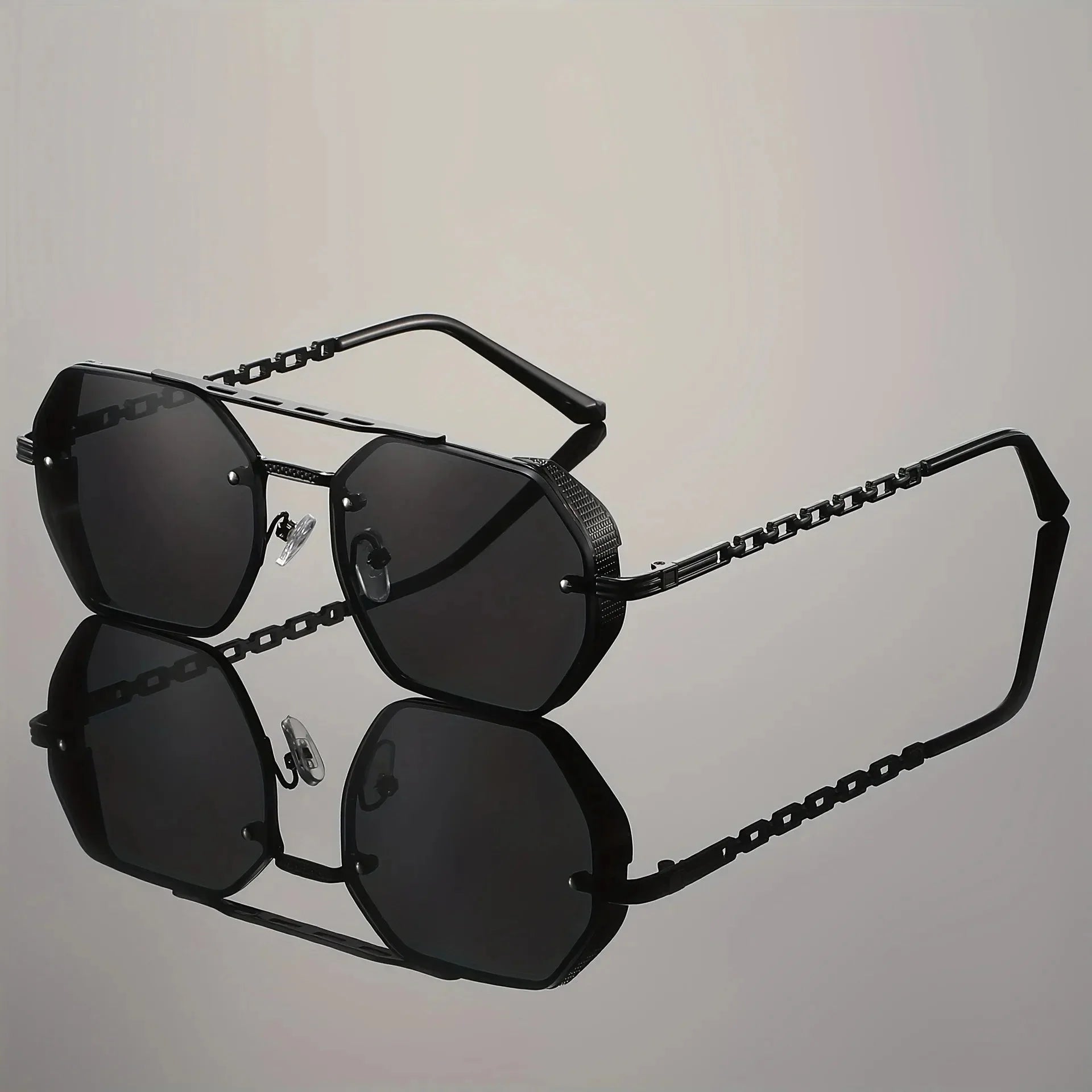 Skyler | Gold-Accent UV400 Sunglasses