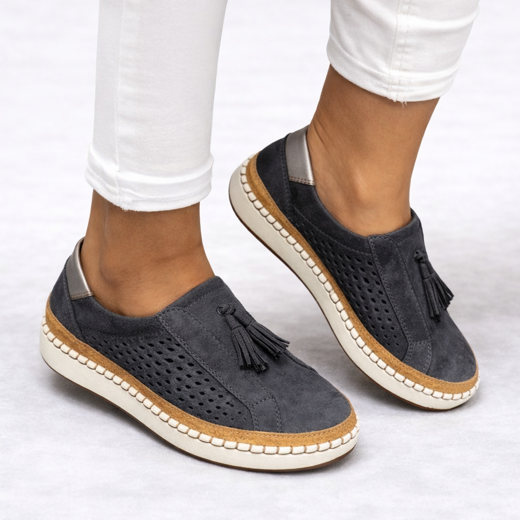 Wanda orthopedic slip-on shoes tassel - color Black