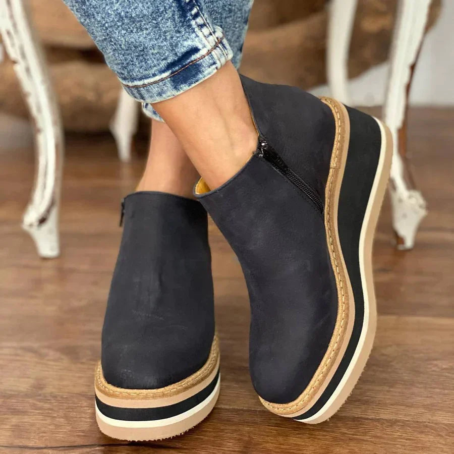 Yseult | Cozy Lace-Up Ankle Boots